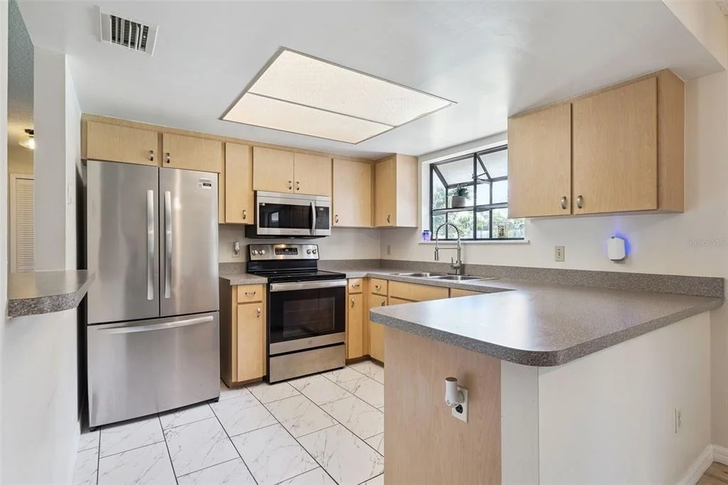 Photo of 853 SYLVIA DRIVE