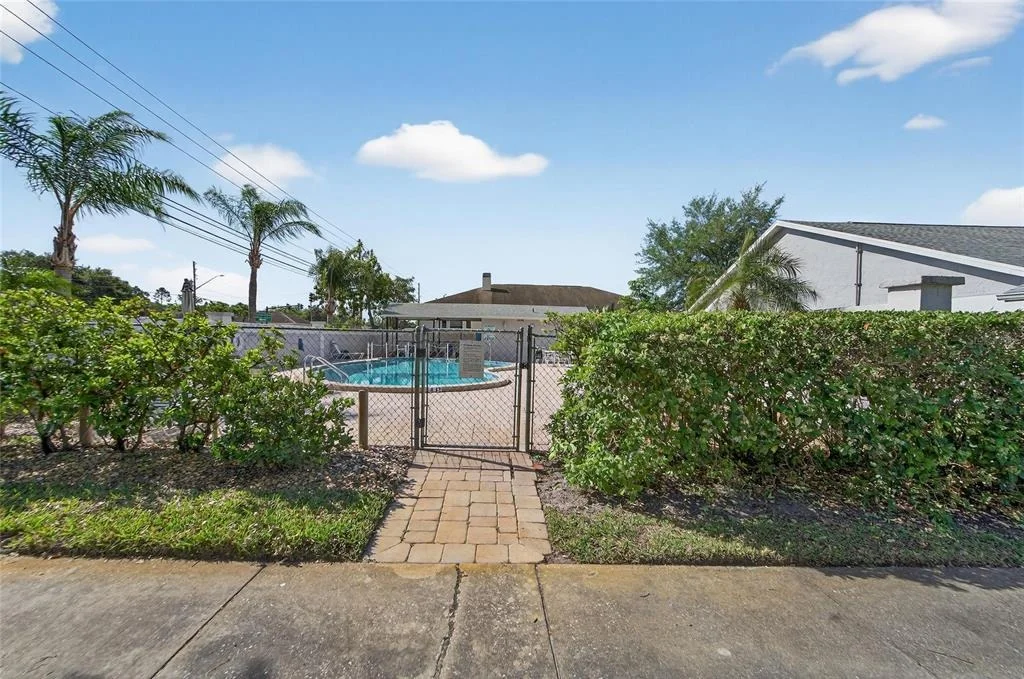 Photo of 2369 BEVERLY DRIVE