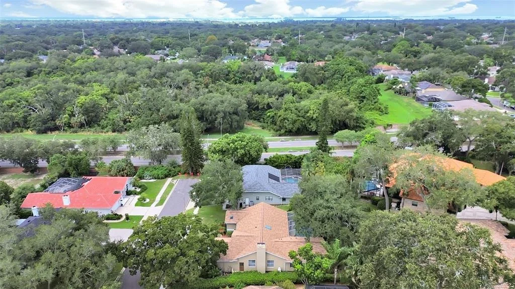 Photo of 611 TOMOKA DRIVE