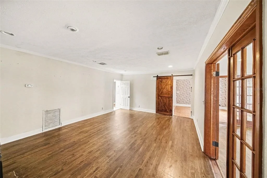 Photo of 1509 W WINDHORST ROAD