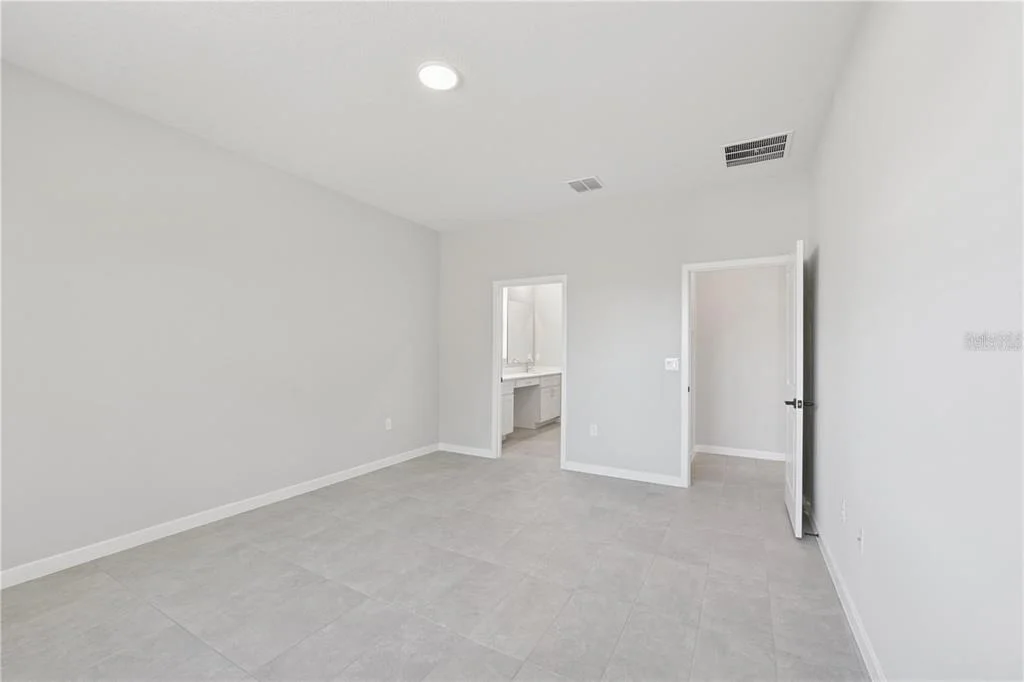Photo of 84 SPRINGWOOD DRIVE