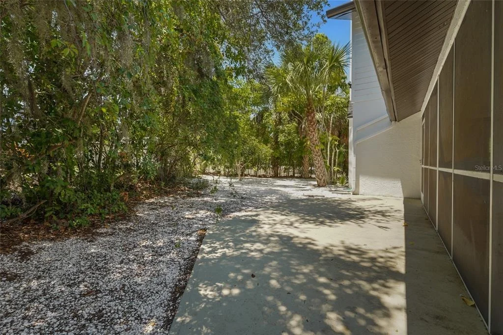Photo of 4074 REDBIRD CIRCLE