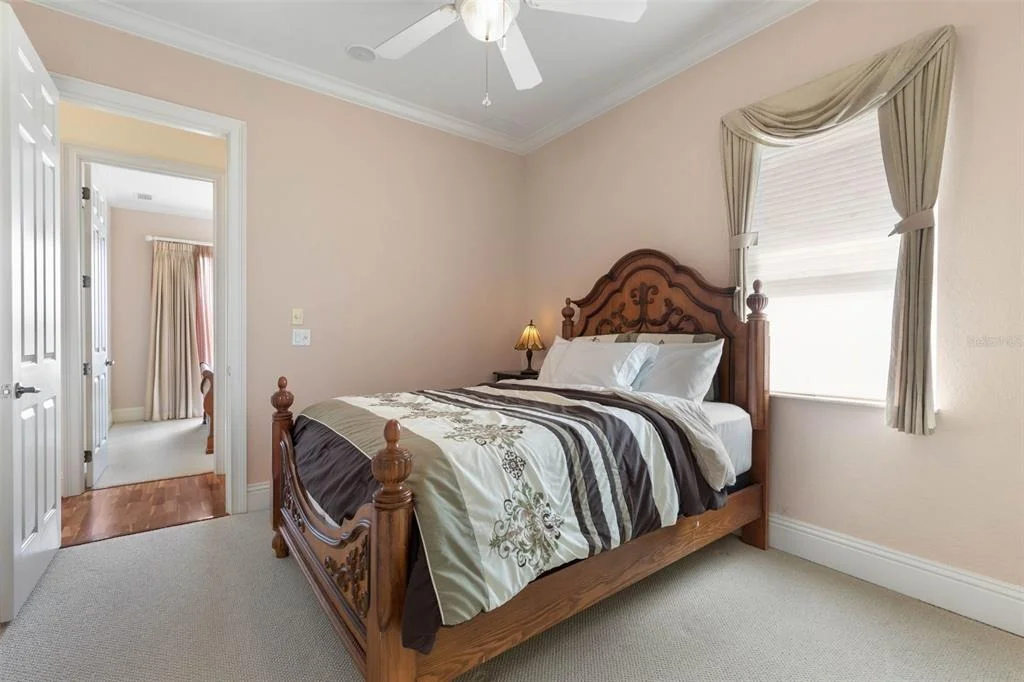 Photo of 62 OAK VIEW CIRCLE