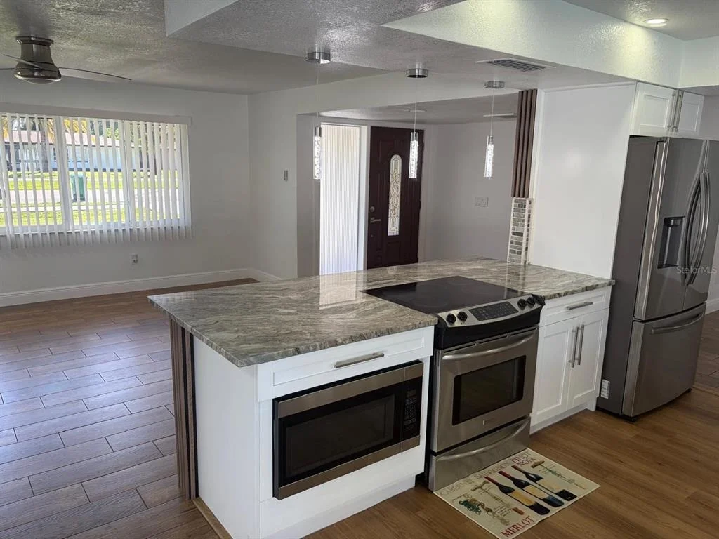 Photo of 4240 PALM TREE BOULEVARD