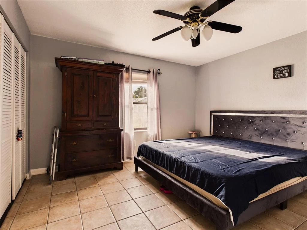 Photo of 13718 SW 40TH CIRCLE