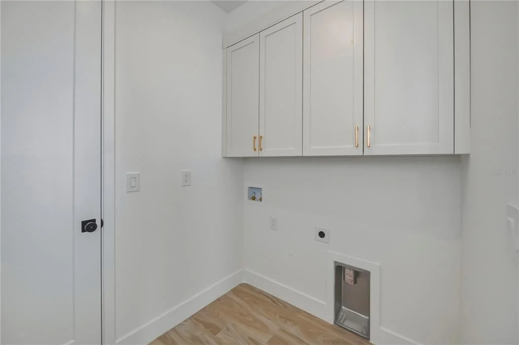 Photo of 7 SUNFLOWER DRIVE