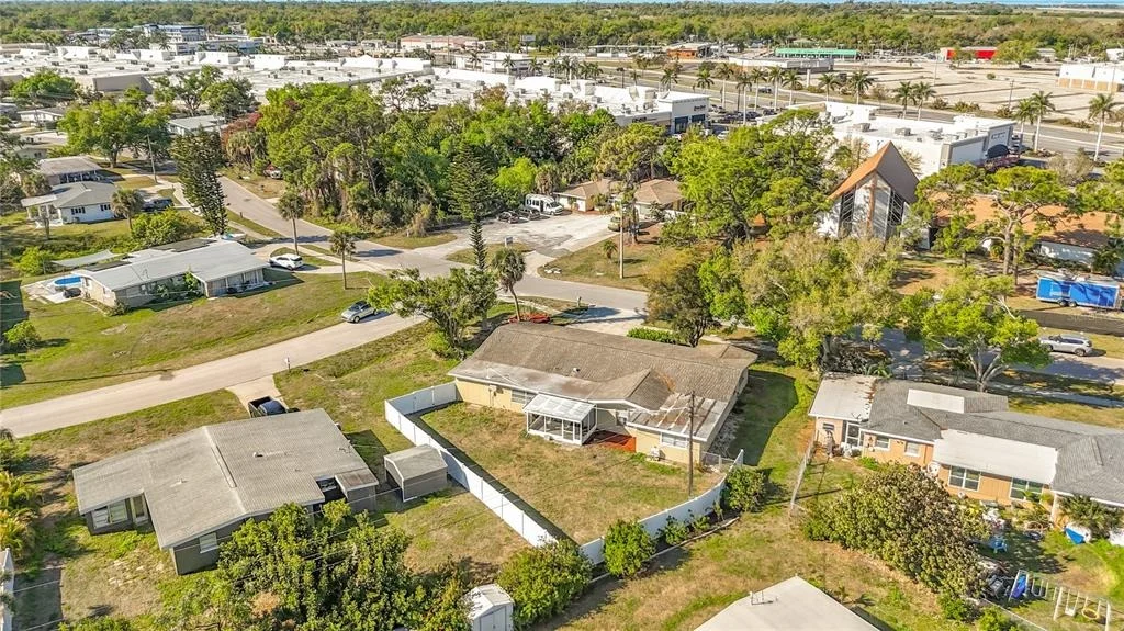 Photo of 1521 BANYAN DR.