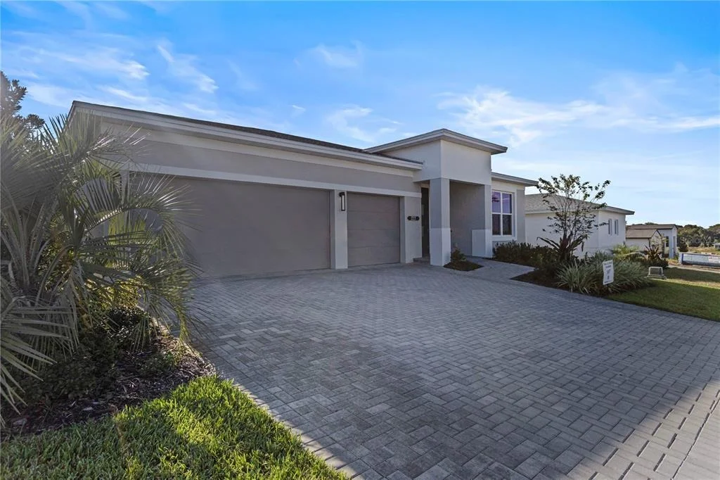 Photo of 1727 POINT GRACE ROAD
