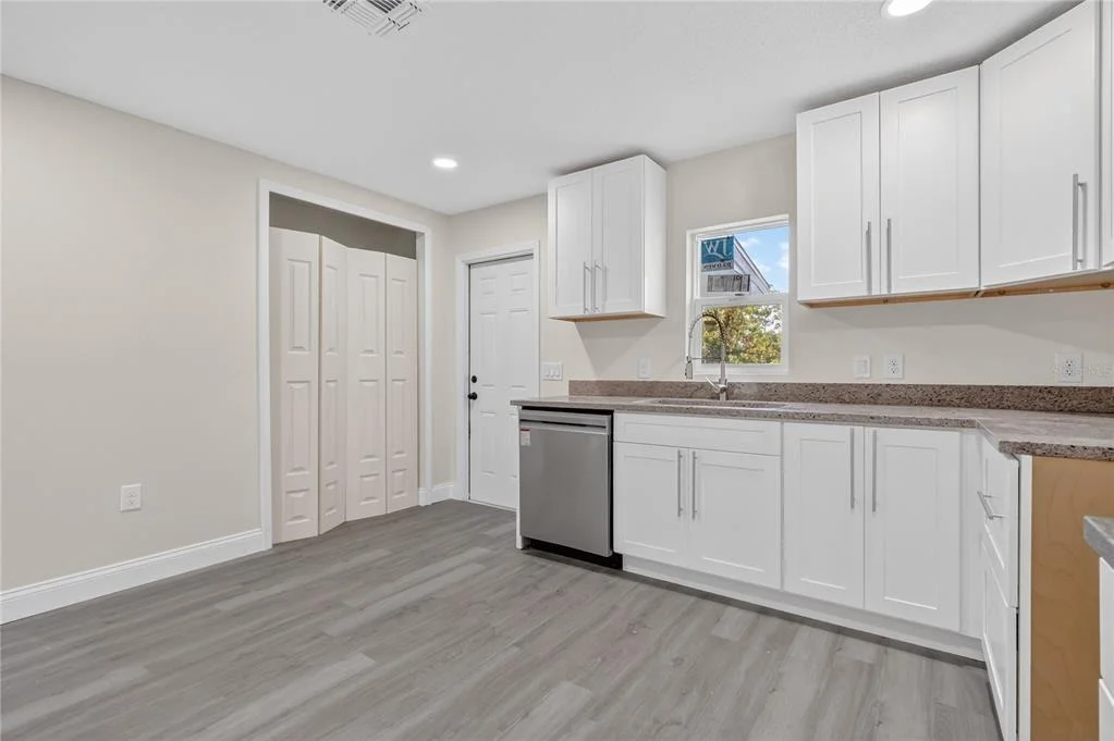 Photo of 40415 COUNTRY ROAD