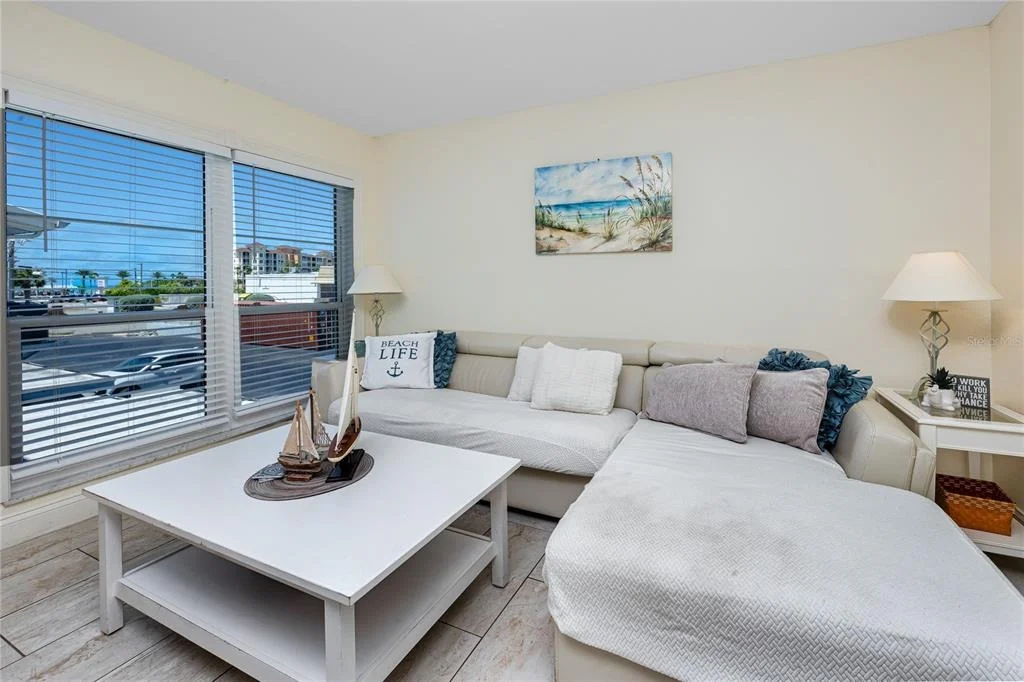 Photo of Unit F at 159 MEDALLION BOULEVARD