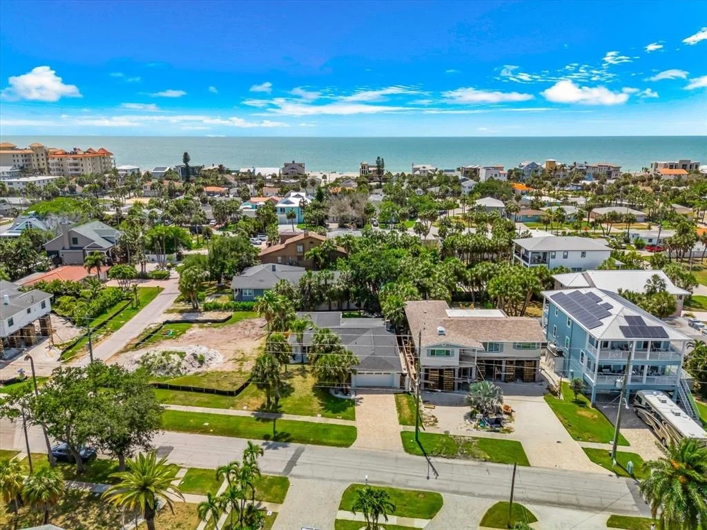 Photo of 730 BAY ESPLANADE