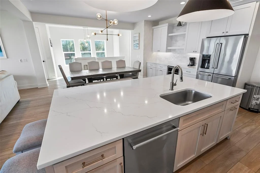 Photo of 200 SURFVIEW LANE