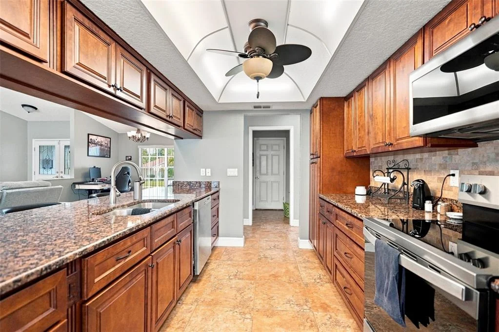 Photo of 10381 FLAG ROAD