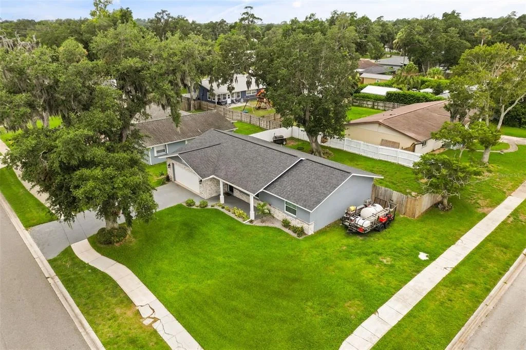 Photo of 5780 DEVON STREET