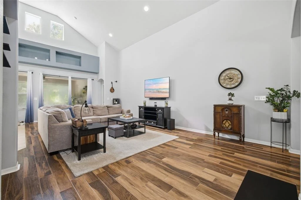 Photo of 6846 PINE SPRINGS