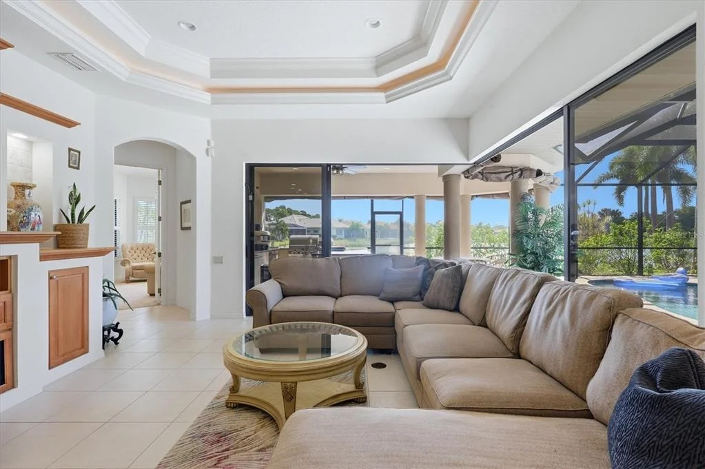 Photo of 815 TROPEZ LANE