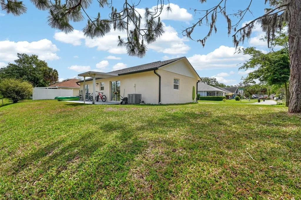 Photo of 228 RIVER ISLAND CIRCLE