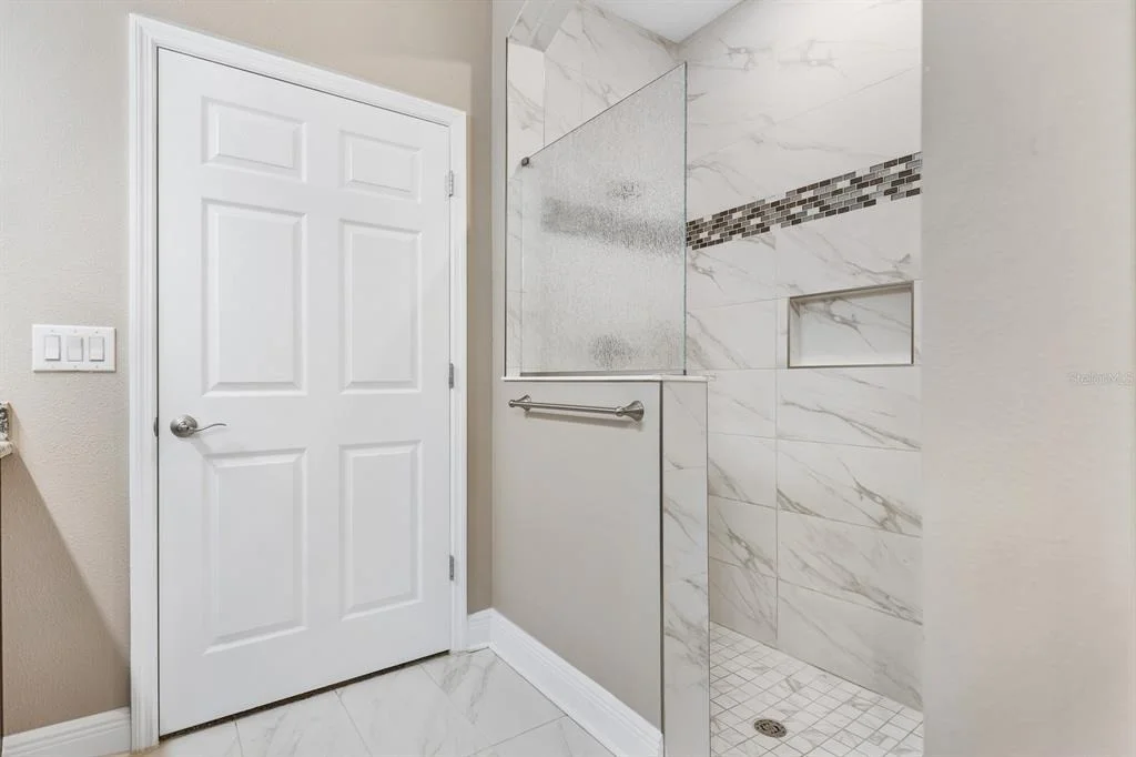 Photo of 13892 KINGFISHER GLEN DRIVE