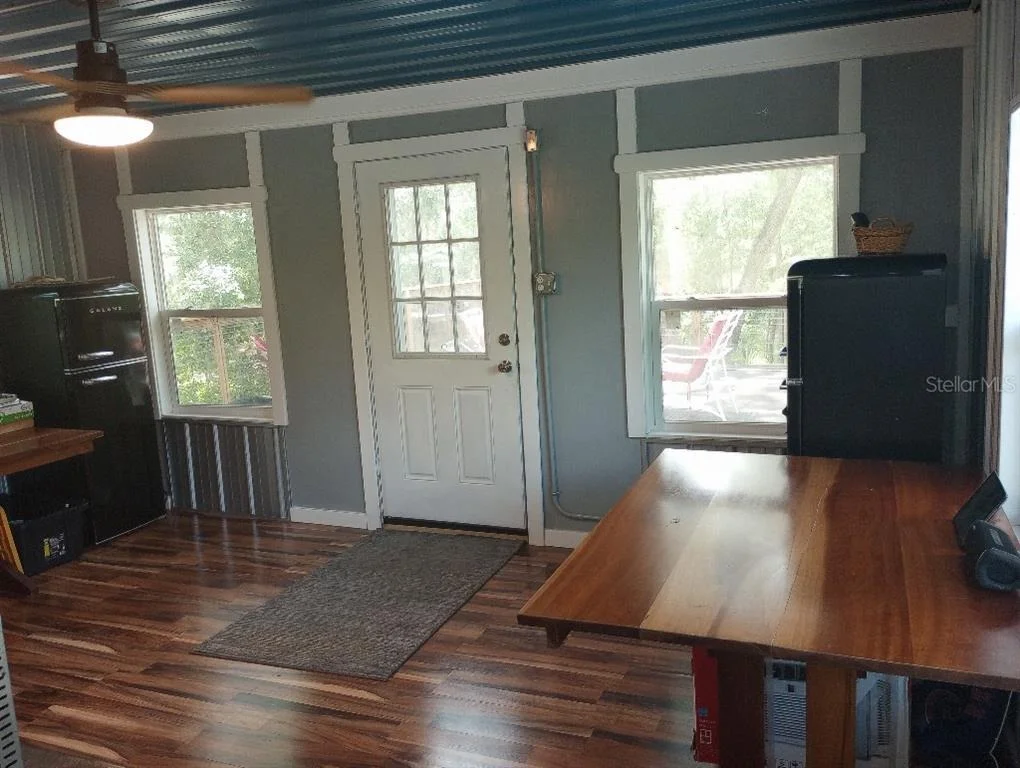 Photo of 348 NW NULL ROAD