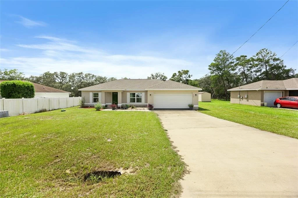 Photo of 167 OAK CIRCLE
