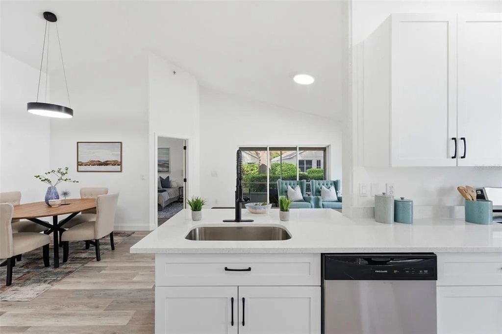 Photo of 3656 EVERSHOLT STREET