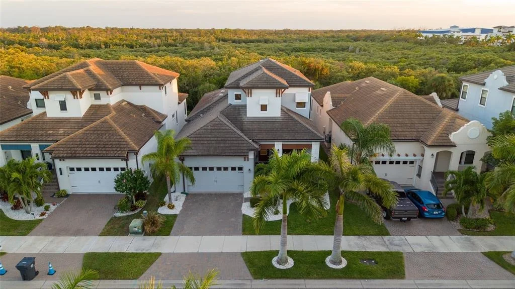 Photo of 1025 SEAGRAPE DRIVE