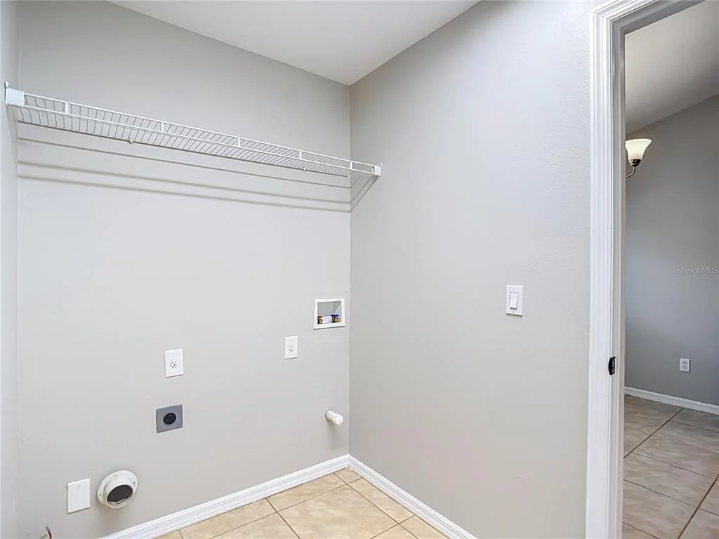 Photo of 805 LESA GLEN PLACE