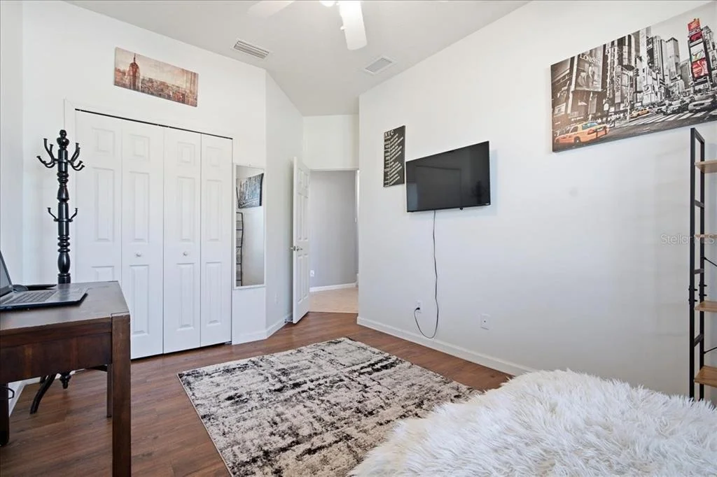 Photo of 101 MCGILL CIRCLE