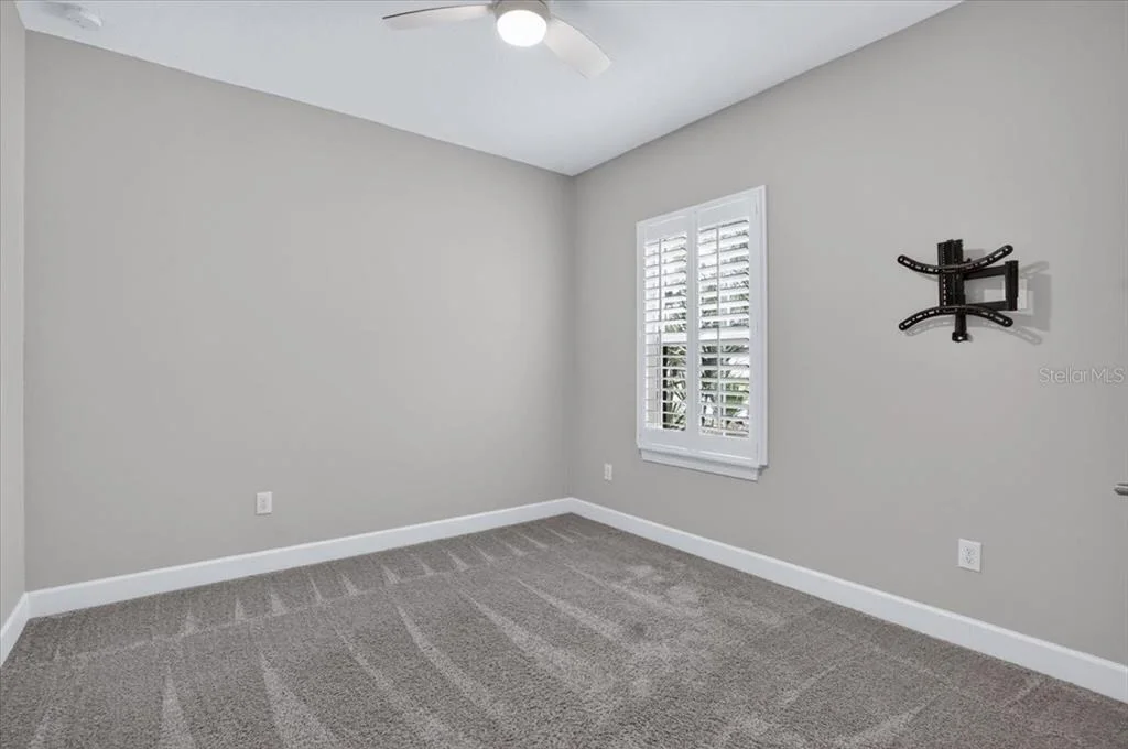 Photo of 4642 CRESTPOINT WAY