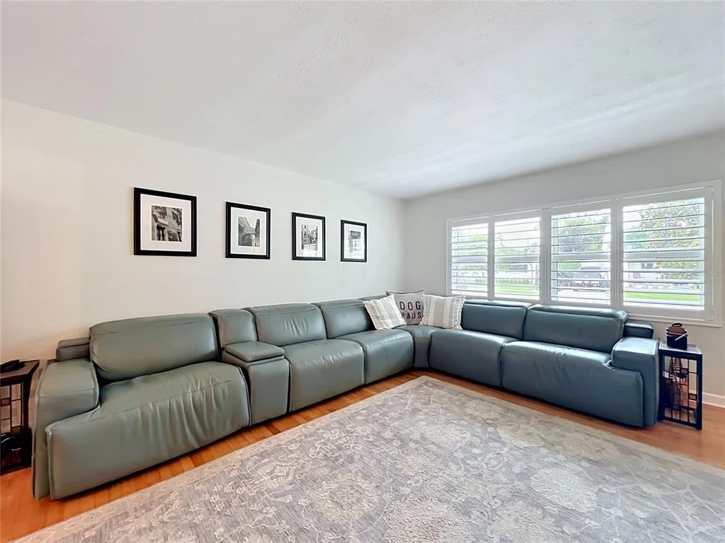 Photo of 2806 VINE STREET