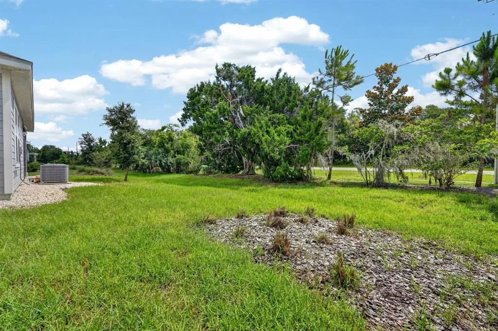 Photo of 2173 RAGLAN CIRCLE