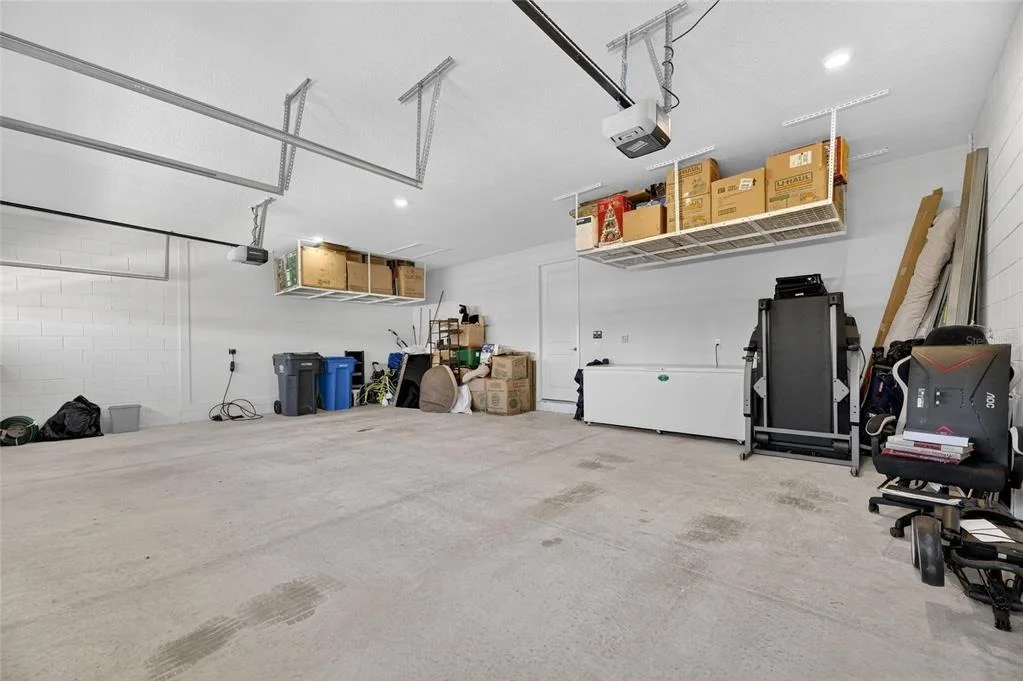 Photo of 914 SIGNET DRIVE