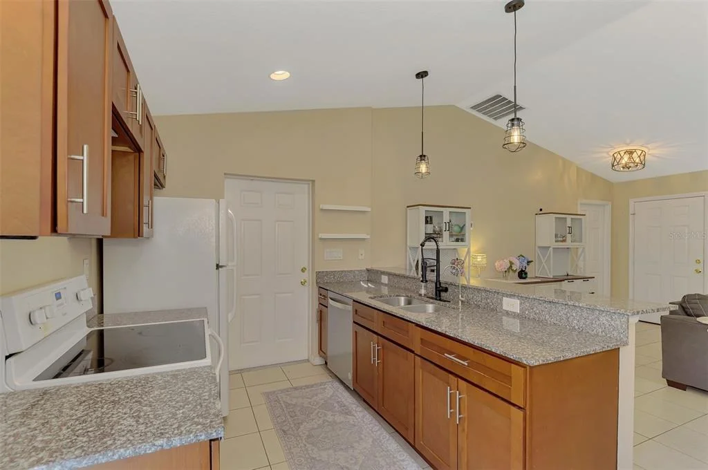 Photo of 4845 HADER ROAD
