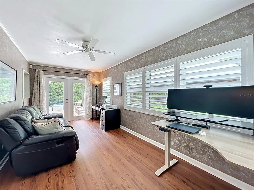 Photo of 2806 VINE STREET