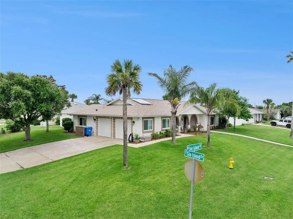 Photo of 52 SEA ISLAND DRIVE N