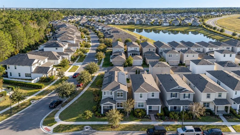 Photo of 16012 MICELLI DRIVE
