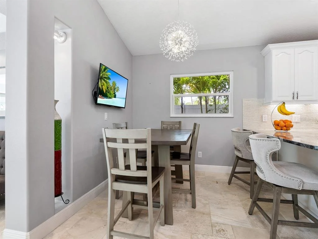Photo of 221 LYCHEE ROAD