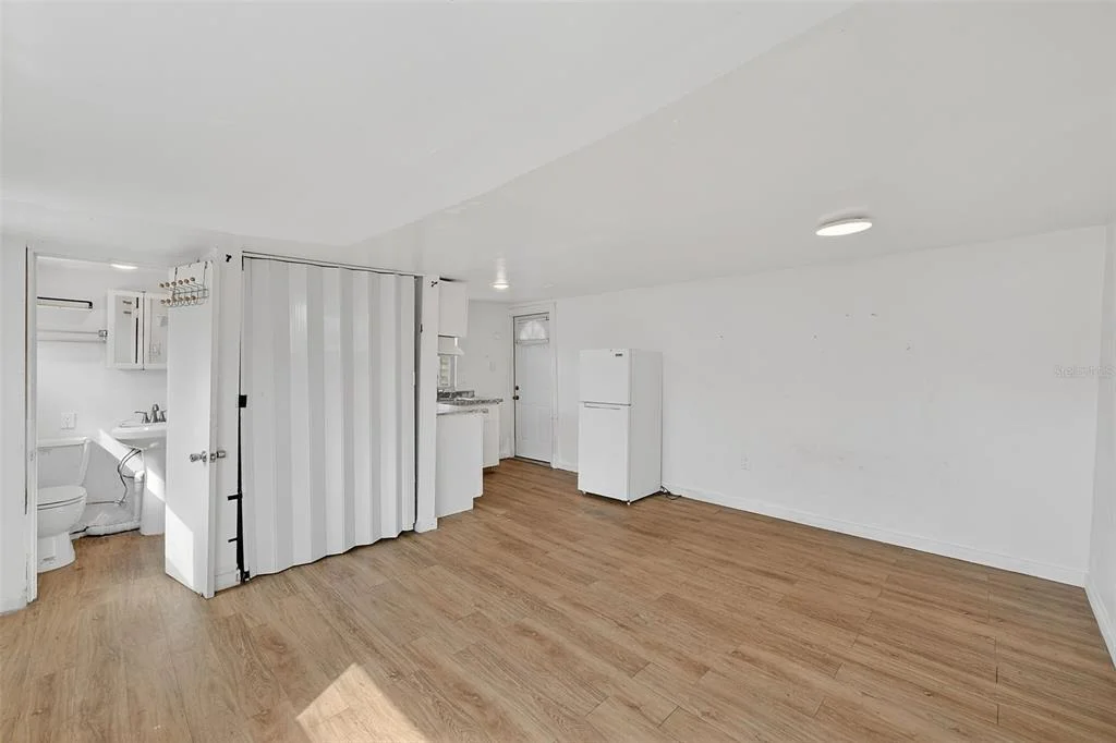 Photo of 3946 OMEGA CIRCLE