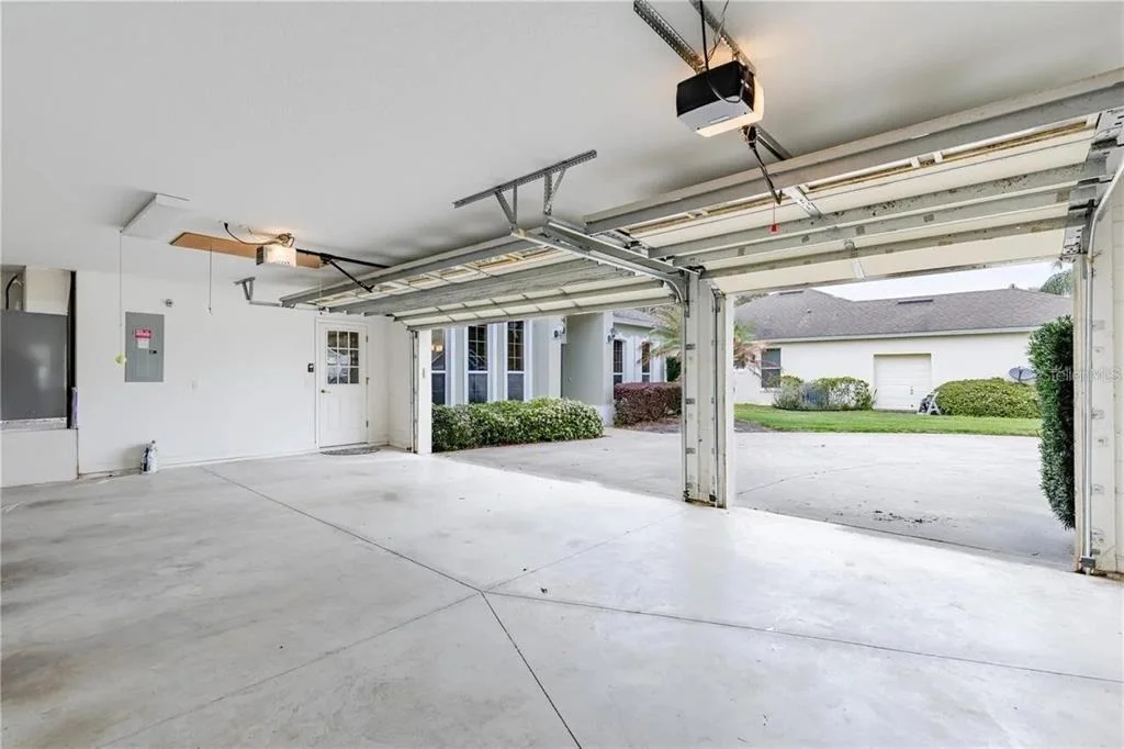 Photo of 3804 BAYSHORE CIRCLE