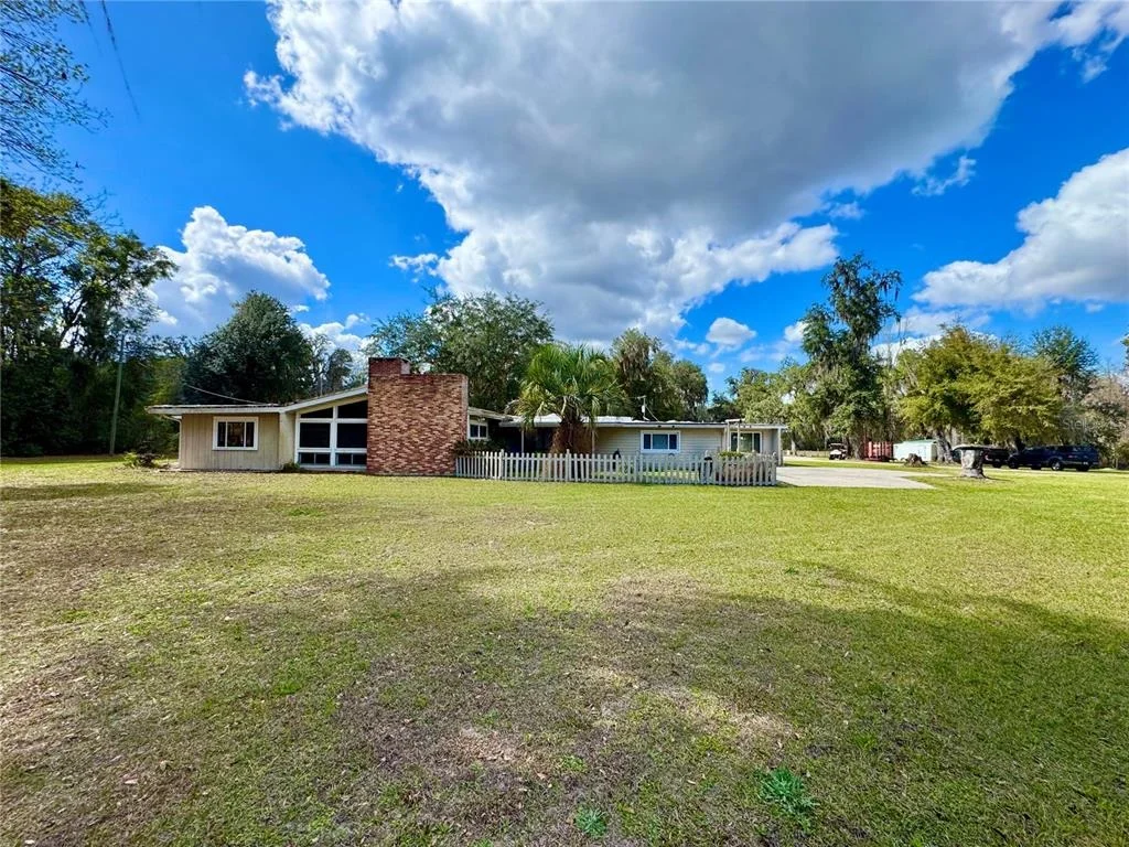 Photo of 11816 SE COUNTY ROAD 234