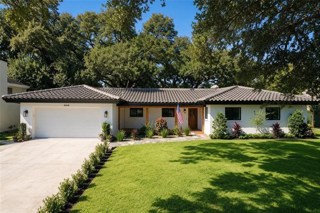 Photo of 2218 HENNESEN DRIVE
