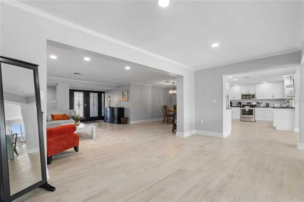 Photo of 2211 PALM TREE DRIVE