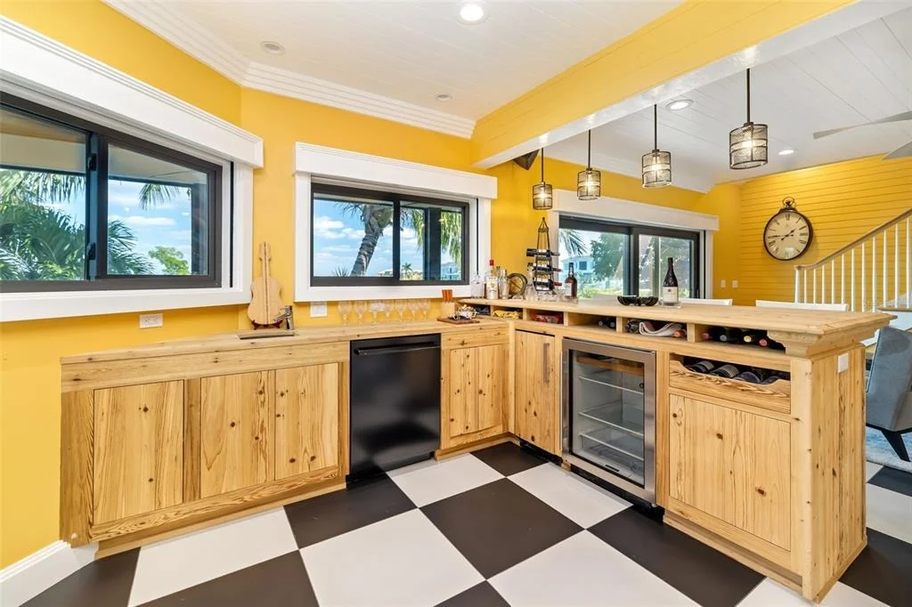Photo of 560 HARBOR COVE CIRCLE