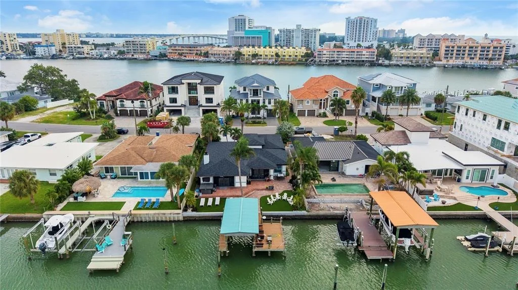 Photo of 166 BAYSIDE DRIVE