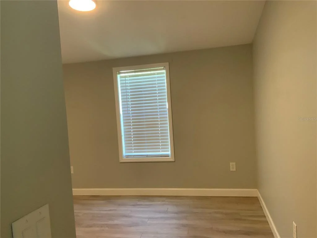 Photo of 10406 BRUSSELS DRIVE