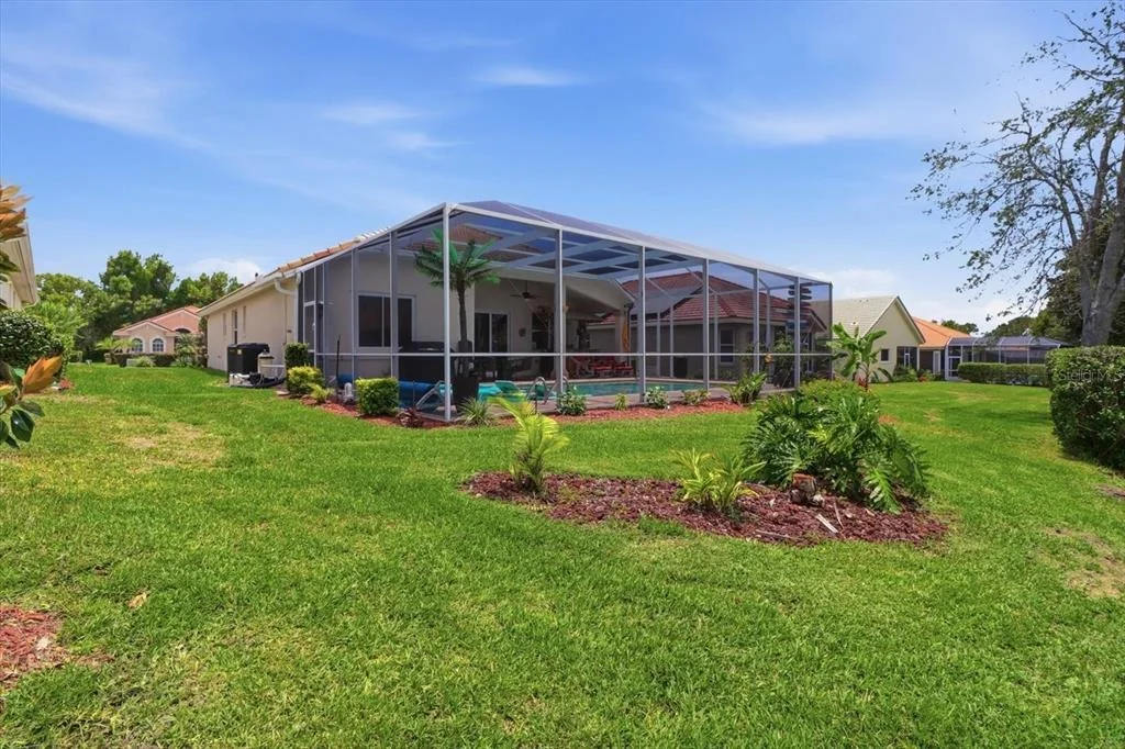 Photo of 1096 W DIAMOND SHORE LOOP