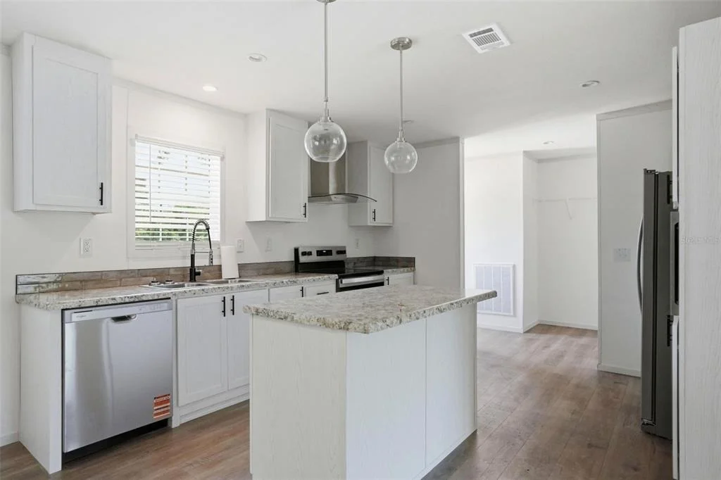 Photo of 9533 ROUND LAKE DRIVE