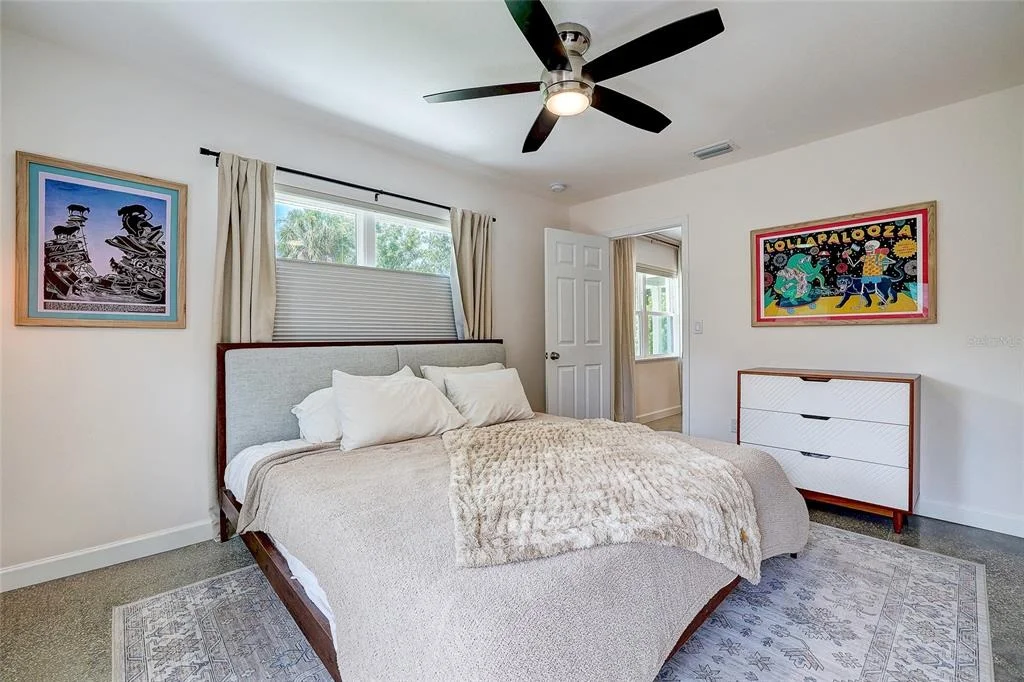 Photo of 2121 PALM TERRACE