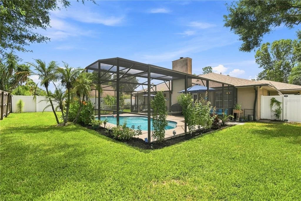 Photo of 1009 SPRING LOOP WAY