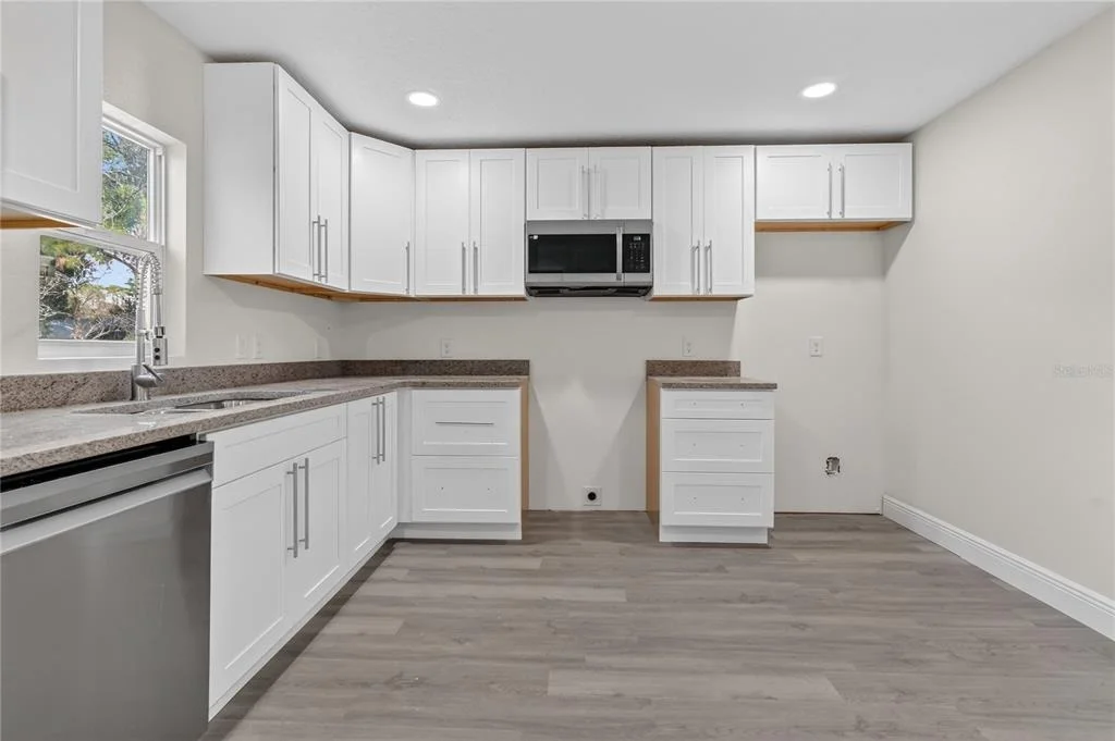Photo of 40415 COUNTRY ROAD
